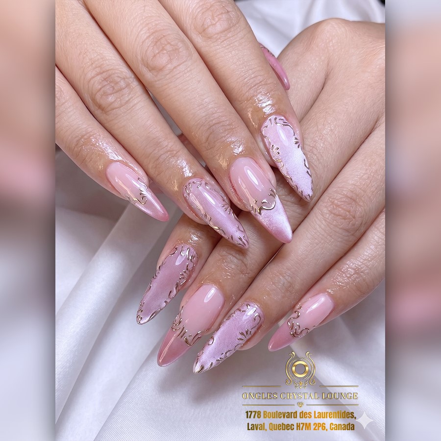 Top nail art